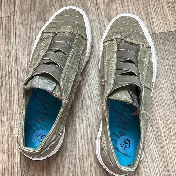 Blowfish Malibu Olive Green Canvas Slip on Sneakers - Picture 11 of 13